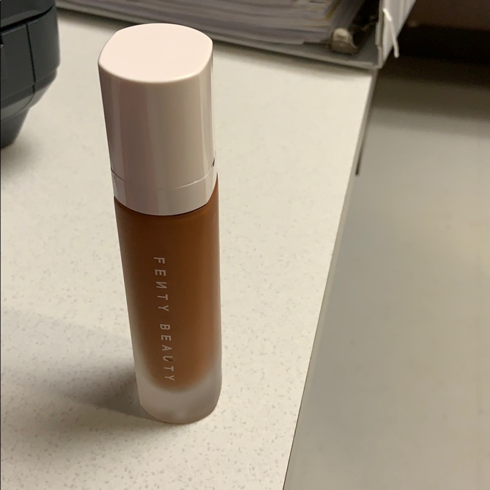 Opened Fenty 430 pro filter foundation